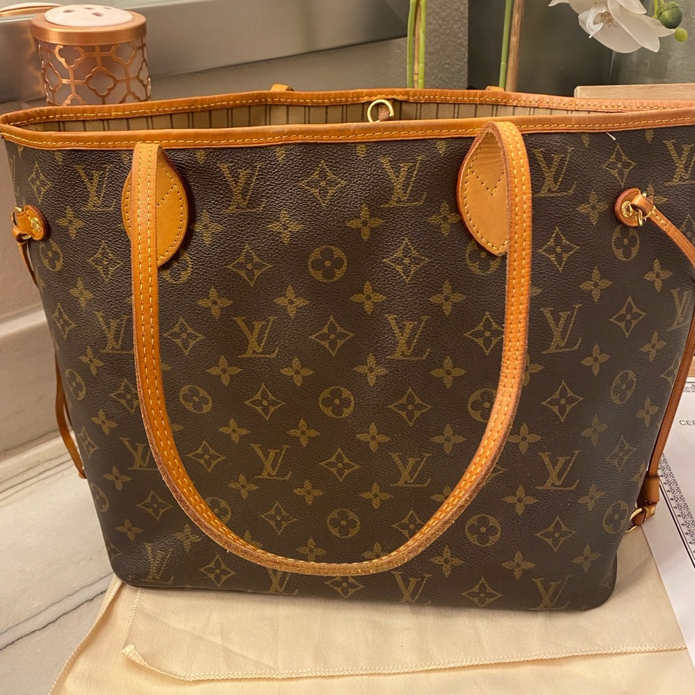 Louis Vuitton Neverfull MM